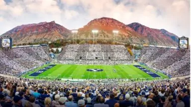 Top 6 Division I Football Stadiums