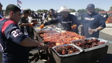 Top 5 College Football Tailgates of 2021