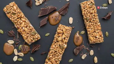 Cooking with the Crew: 8 Homemade Protein Bars to add to your Pre-Workout Routine